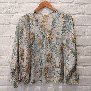 entro Bohemian Tunic Womens S Green Yellow Snake Animal Print Long Sleeve V Neck